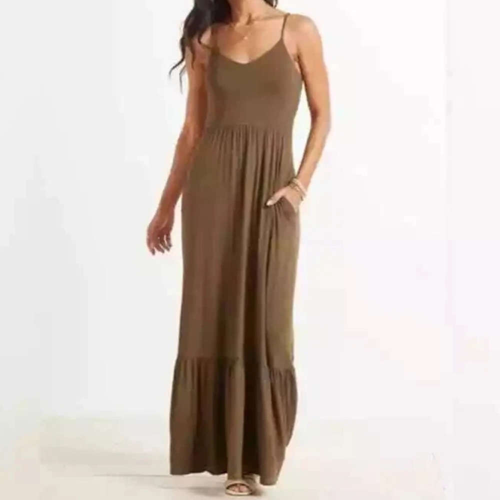 Evereve Eloise Olive/army Green Maxi Dress M